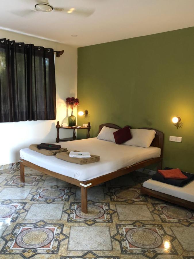 Kaza A Le Pearl Resort Anjuna Exteriör bild